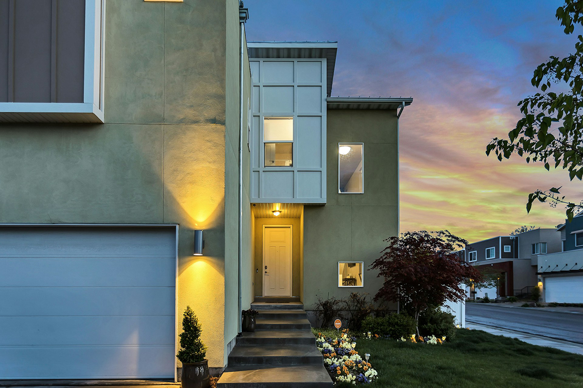 Vacation rental living space ideal for a friends group trip